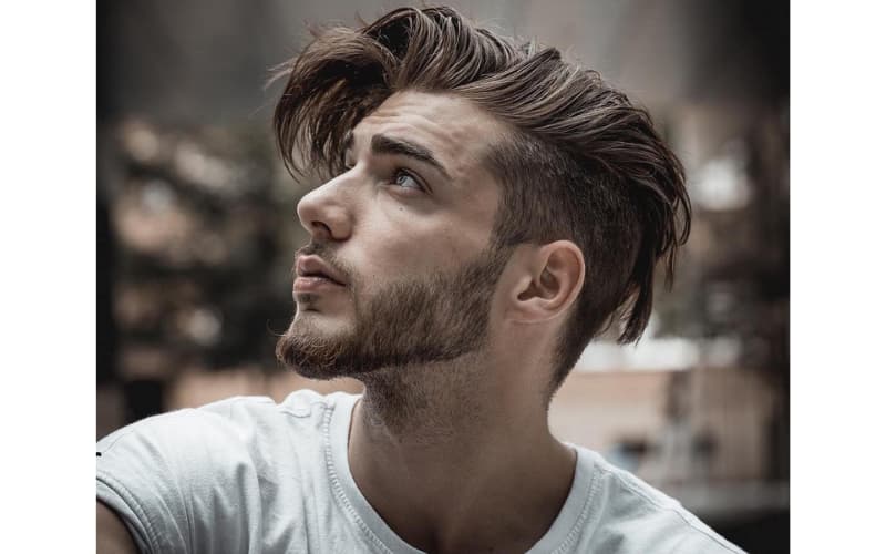 Mái tóc của chàng